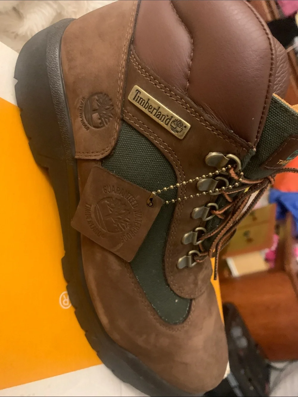 Men's Dark Brown Nubuck Field Boot - Size 10